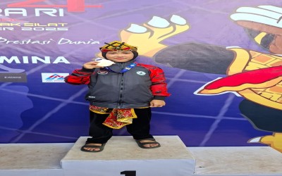 Selamat kepada ananda Raysha dan Bianca atas juara ke 3 lomba pencak silat
